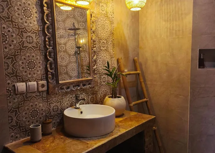 Ayanta Bali 3*